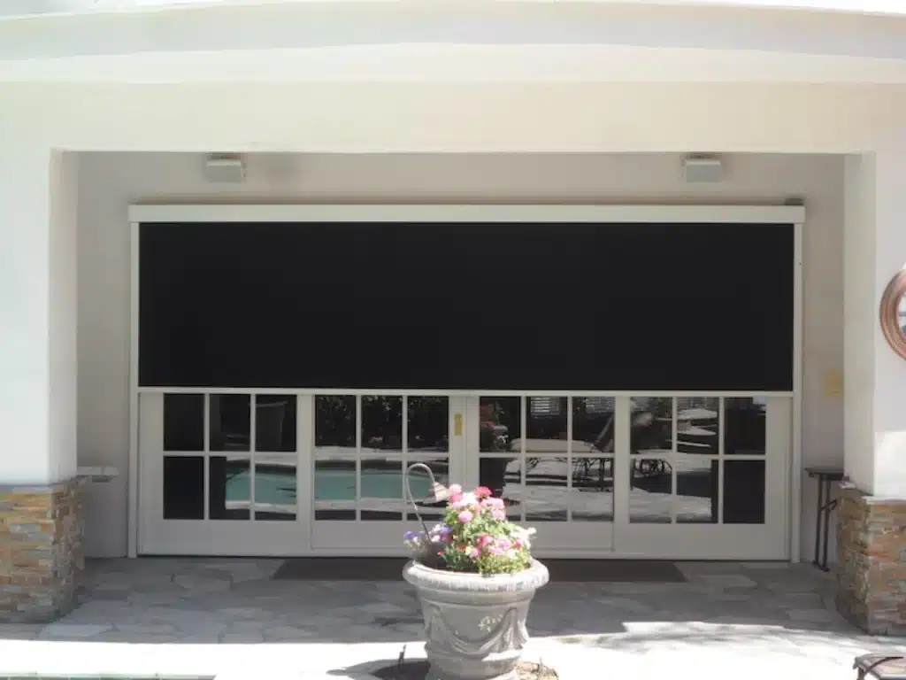 5 Examples of Window Awning Models and Why They Are Right for Your Backyard 4