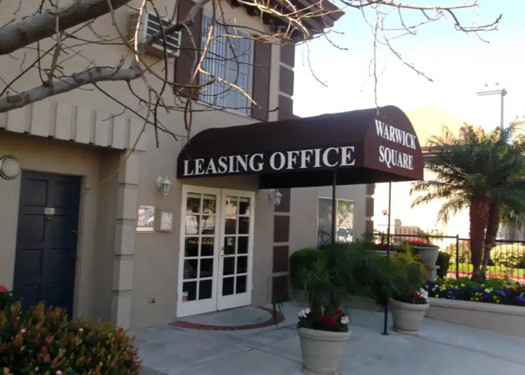 YOUR COMPLETE GUIDE TO COMMERCIAL FABRIC CANOPIES & AWNINGS 3